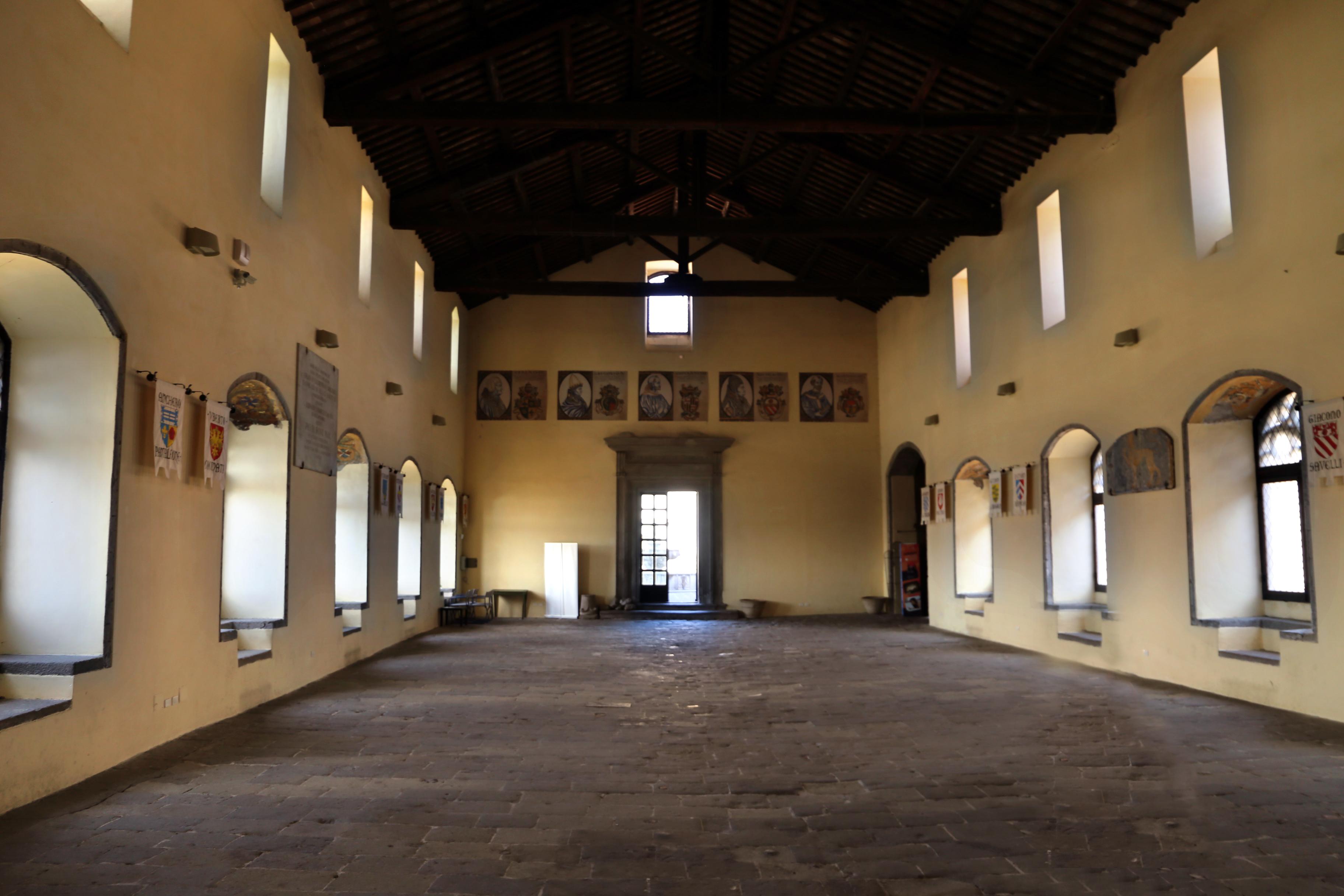 Sala del Cónclave en el Palacio Papal de Viterbo. Sailko