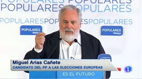 TVE oculta los errores de Cañete y los abucheos que le dan siguiendo la consigna de los asesores del PP 