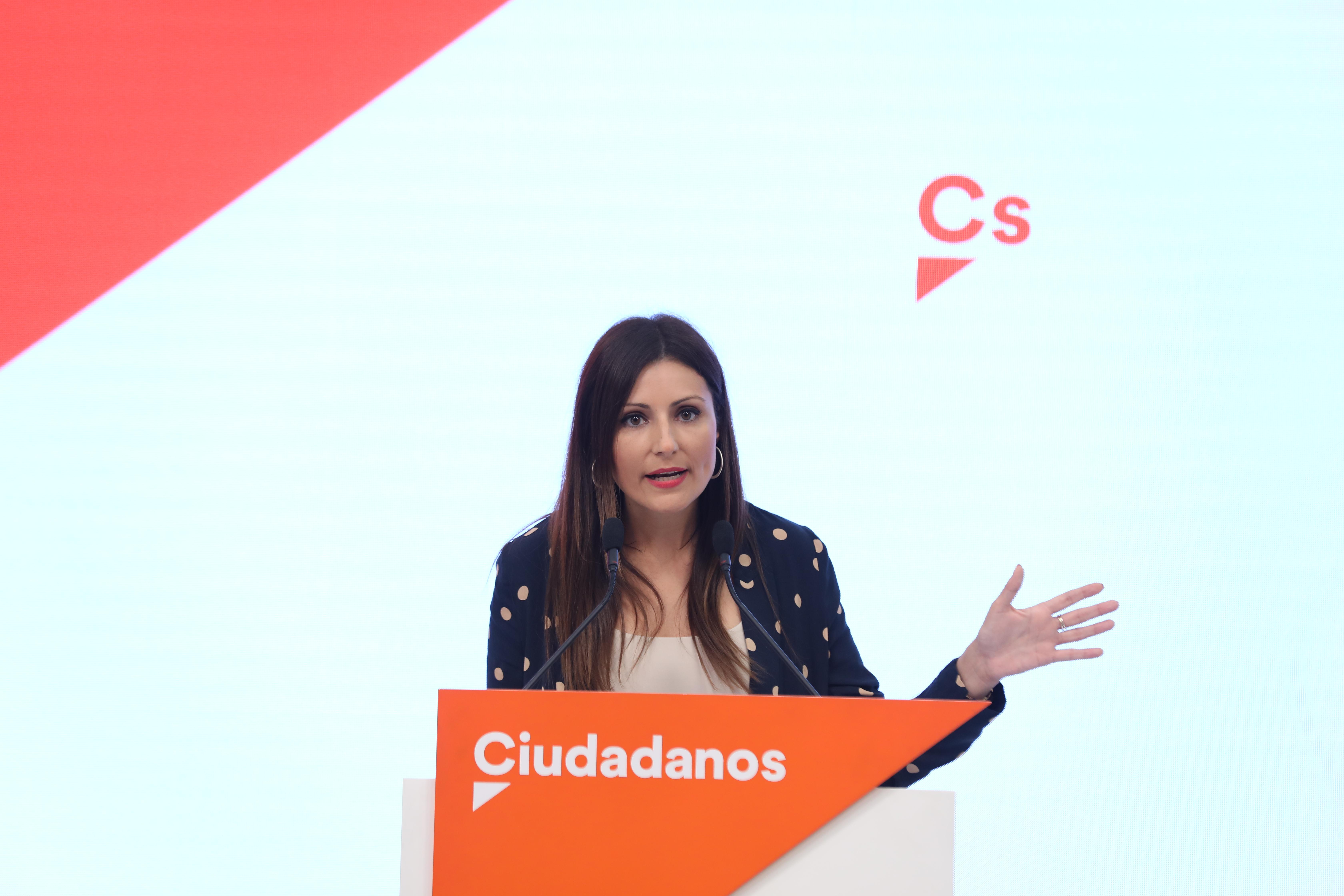 La portavoz nacional de Cs Lorena Roldán ofrece una rueda de prensa. EP