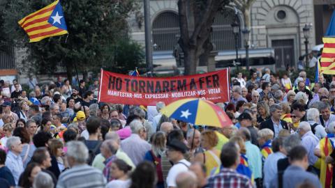 Participantes en la manifestación de la ANC para conmemorar el segundo aniversario del 1-O