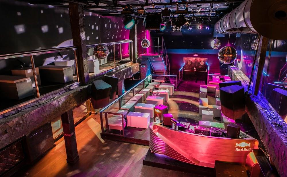 Imagen de la discoteca La Indiana. Fuente Airbnb