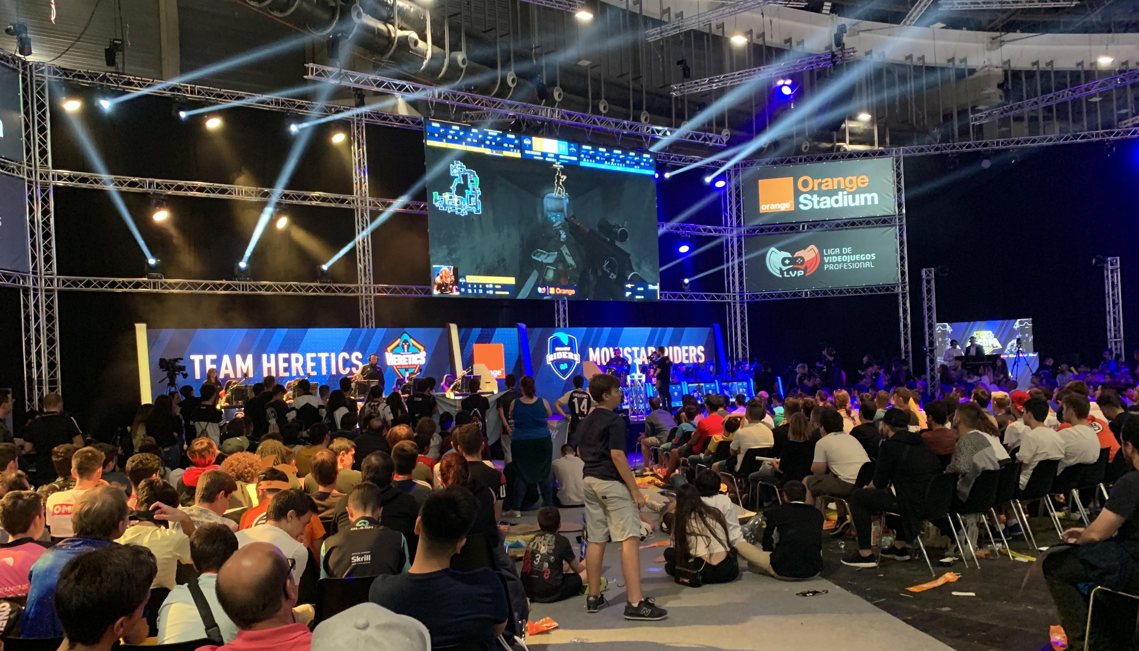 Madrid Games Week 2019 Team Heretics VS. Movistar Riders