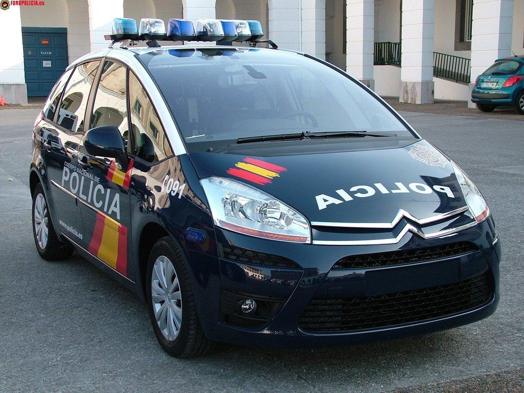 Detenida la madre de un niño de siete años cuando esta lo transportaba en su coche sin vida
