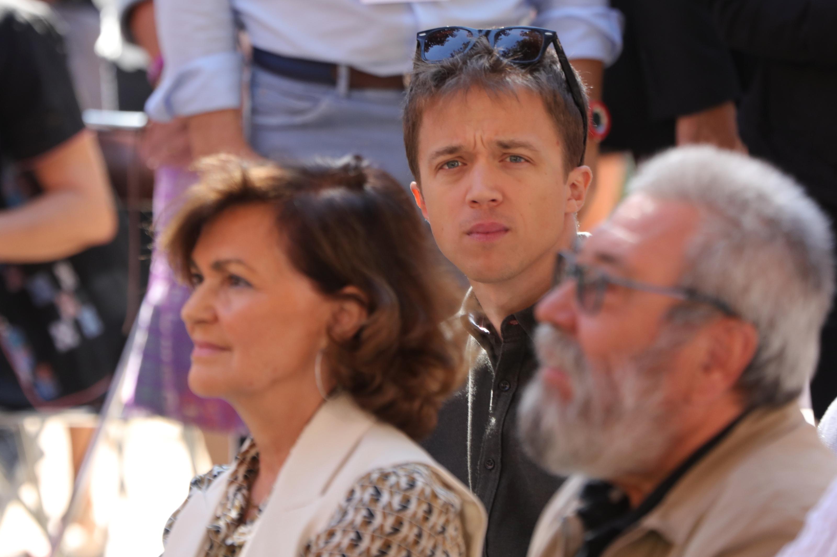 La vicepresidenta del Gobierno Carmen Calvo y el líder de Más País Íñigo Errejón asisten al acto de clausura del aniversario de los 130 años de UGT en Madrid