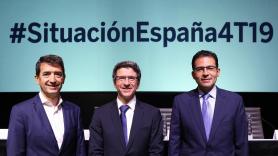 Jorge Sicilia, director de BBVA Research; Rafael Doménech, responsable de Análisis Económico y Miguel Cardoso, economista jefe de BBVA Research en España en la presentación del informe "Situación España"