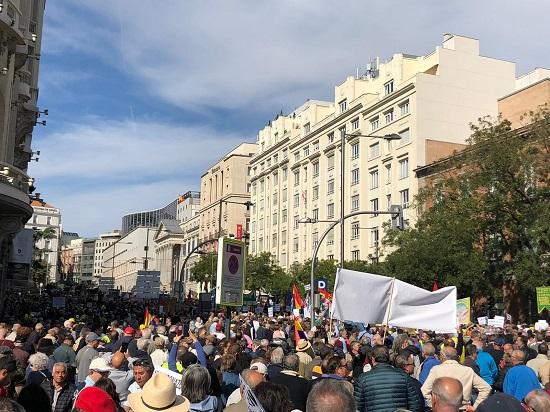 Éxito total manifestación