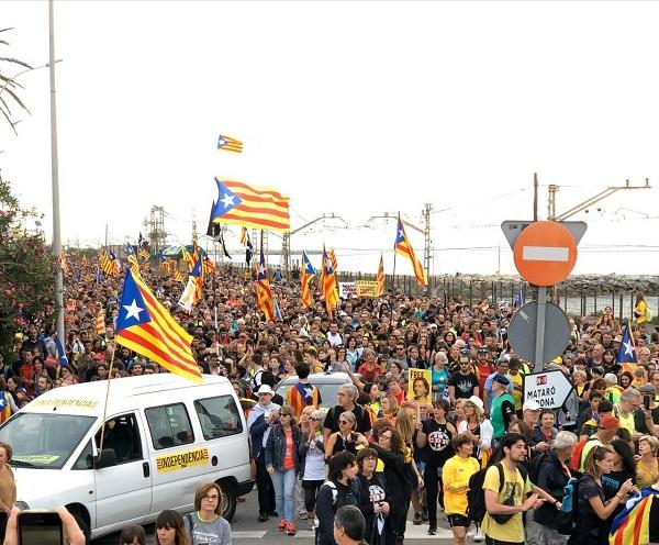 Marcha con motivo de la huelga general en Cataluña