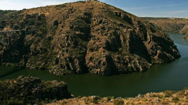 Parque natural de Arribes del Suero. Fuente portal de Turismo de Castilla y León Parque natural de Arribes del Suero. Fuente portal de Turismo de Castilla y León