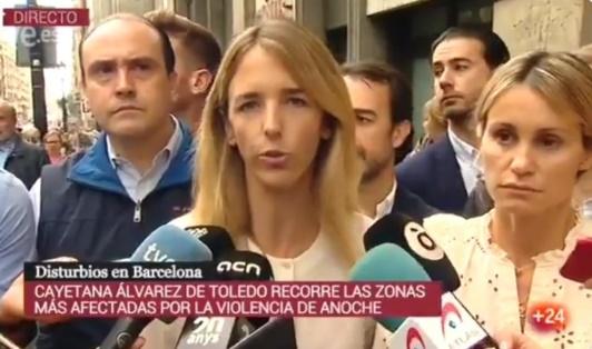 Paula Añó junto a Cayetana Álvarez de Toledo Paula Añó junto a Cayetana Álvarez de Toledo
