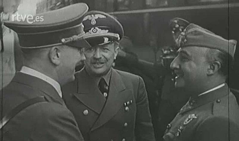 Adolf Hitler (izquierda) y Francisco Franco (derecha) en Hendaya. Fuente: RTVE
