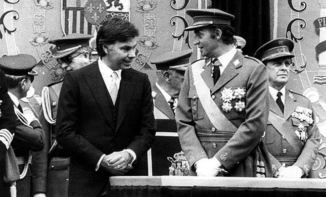 En 1978, el PSOE no se escondió: se abstuvo cuando se votó que "la forma política es la Monarquía parlamentaria"