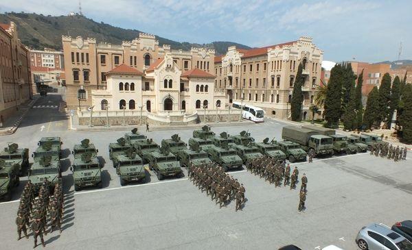 Detalle del Regimiento de Infantería Arapiles 62 del Ejército de Tierra lista para ser revistada