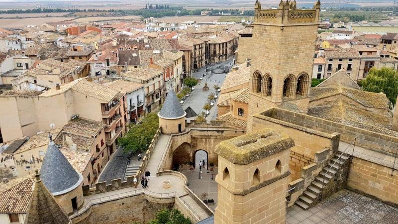 Vista desde la torre del palacio real de Olite. Web TurismoVasco.com