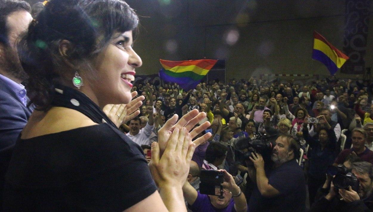 Teresa Rodríguez, en un mitin en Sevilla.