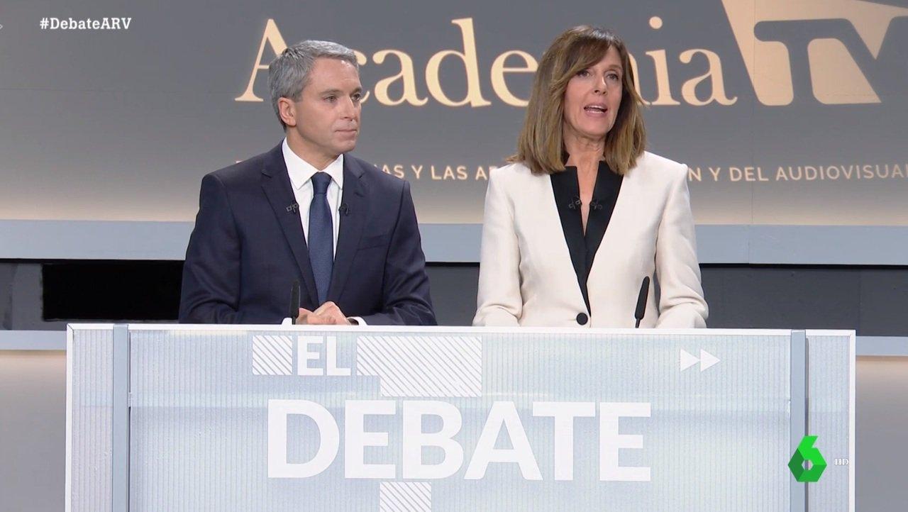Ana Blanco y Vicente Vallés en el debate electoral. laSexta