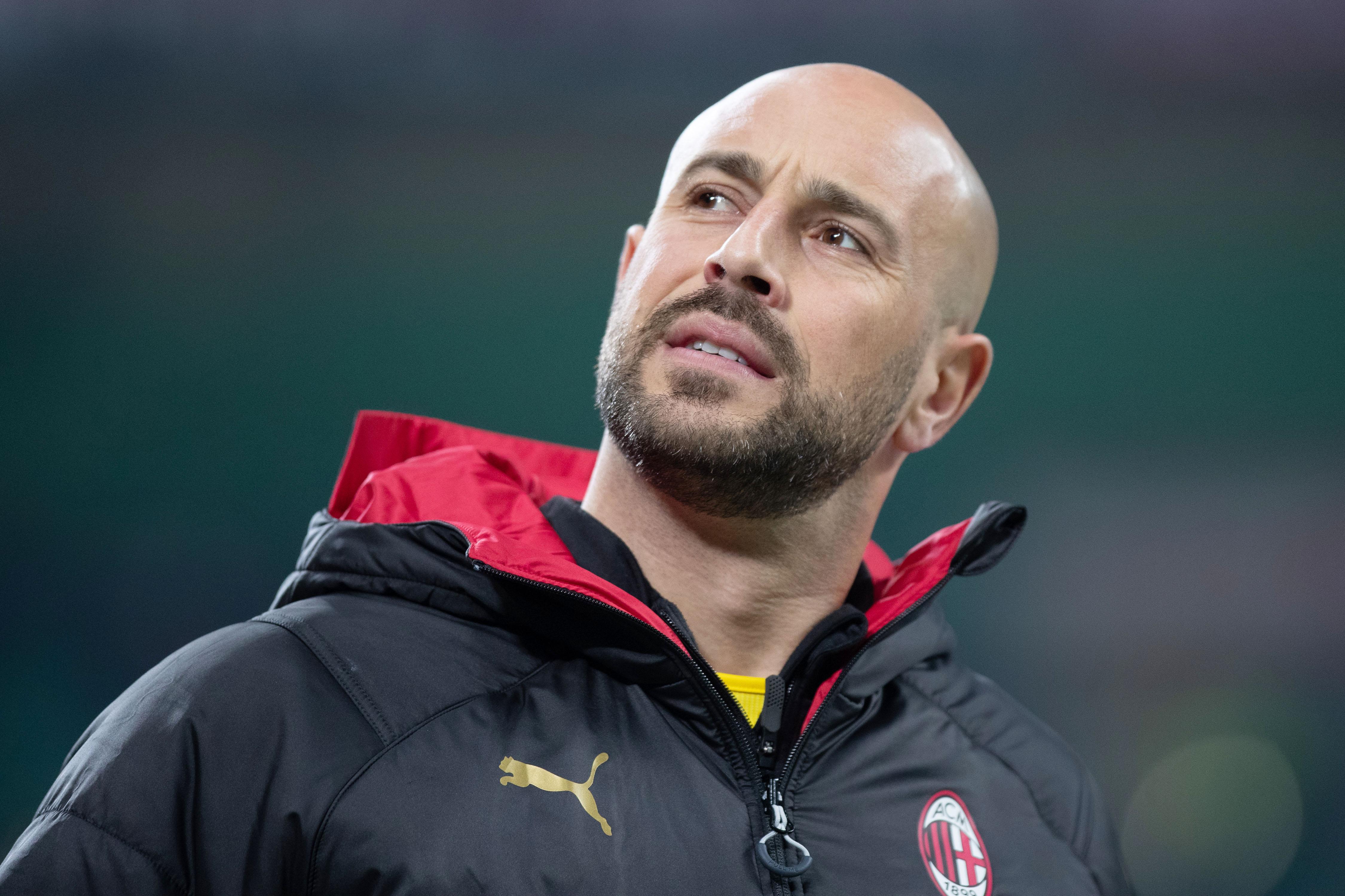 Pepe Reina antes de un partido con su equipo, el AC Milan. Fuente: Europa Press.