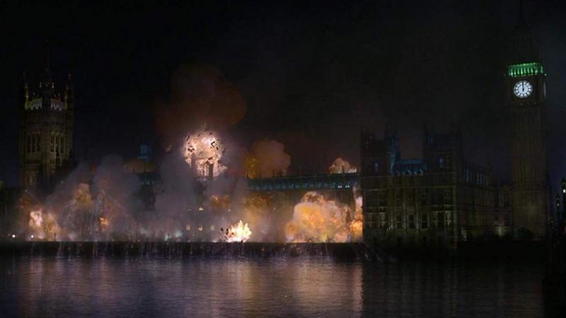 Escena del Parlamento de Londres en V de Vendetta. IMDb