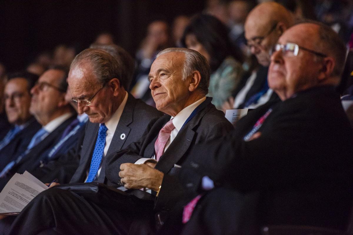 Isidro Fainé, en el Congreso CEDE celebrado en Málaga para debatir sobre los desafíos a los que se enfrentan los empresarios y directivos en el siglo XXI