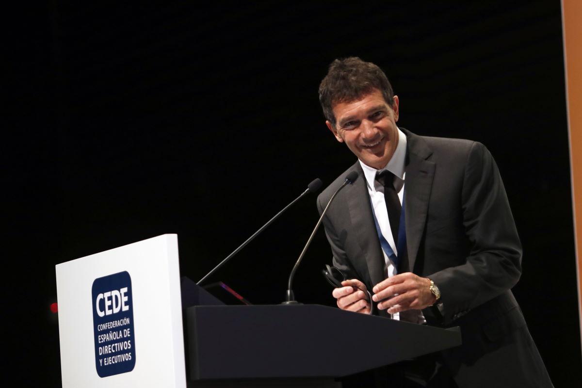 El actor Antonio Banderas habló en el Congreso de directivos de liderazgo (Foto: Europa Press)