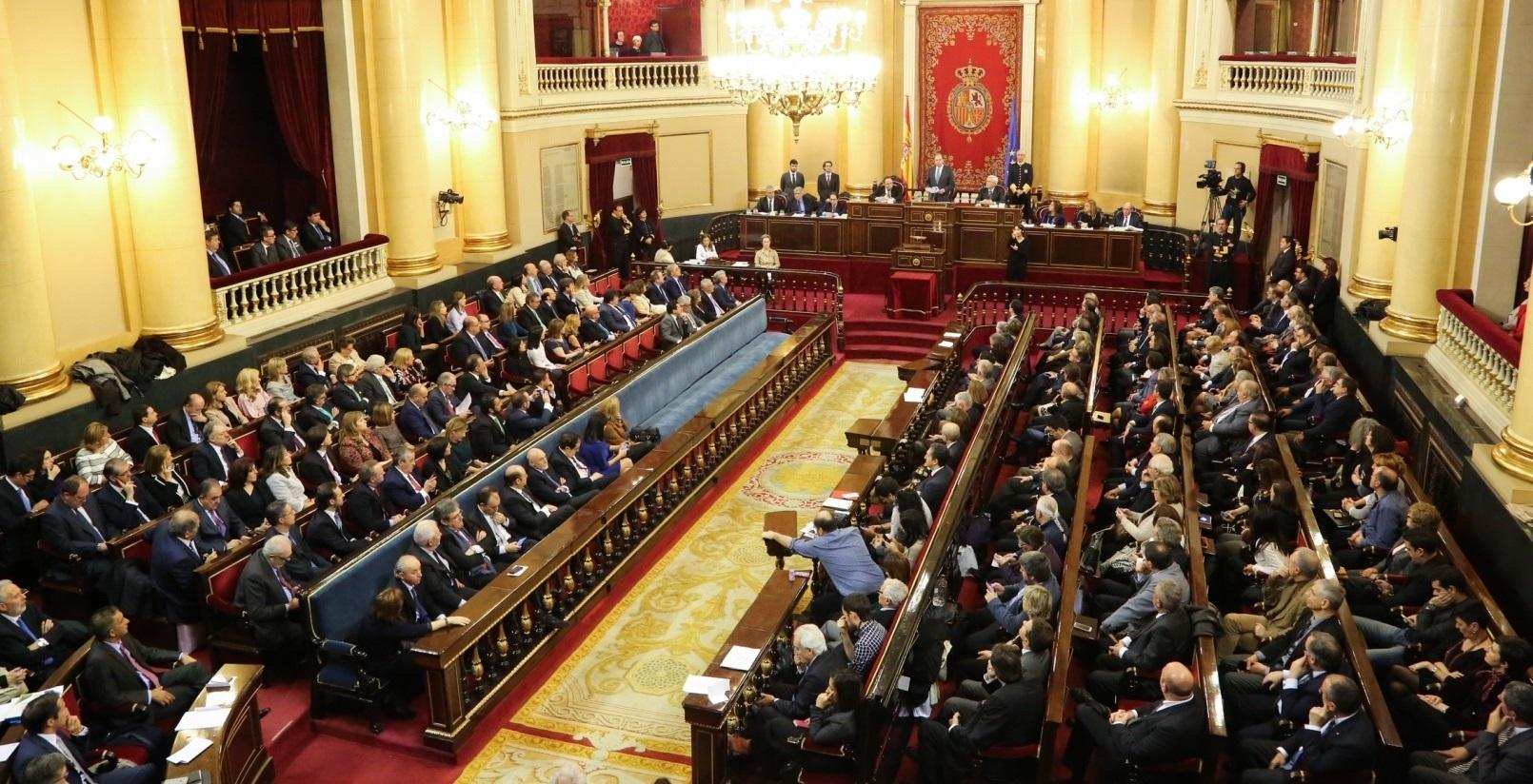 Pleno de constitución del Senado hemiciclo antiguo en la XI legislatura