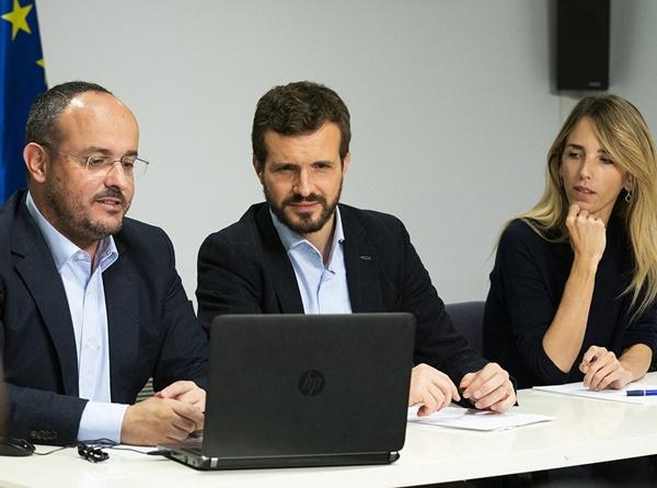 Reunión Pablo Casado en Barcelona