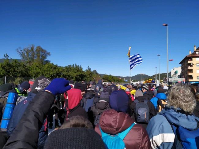 Tsunami corta la NII en La Jonquera