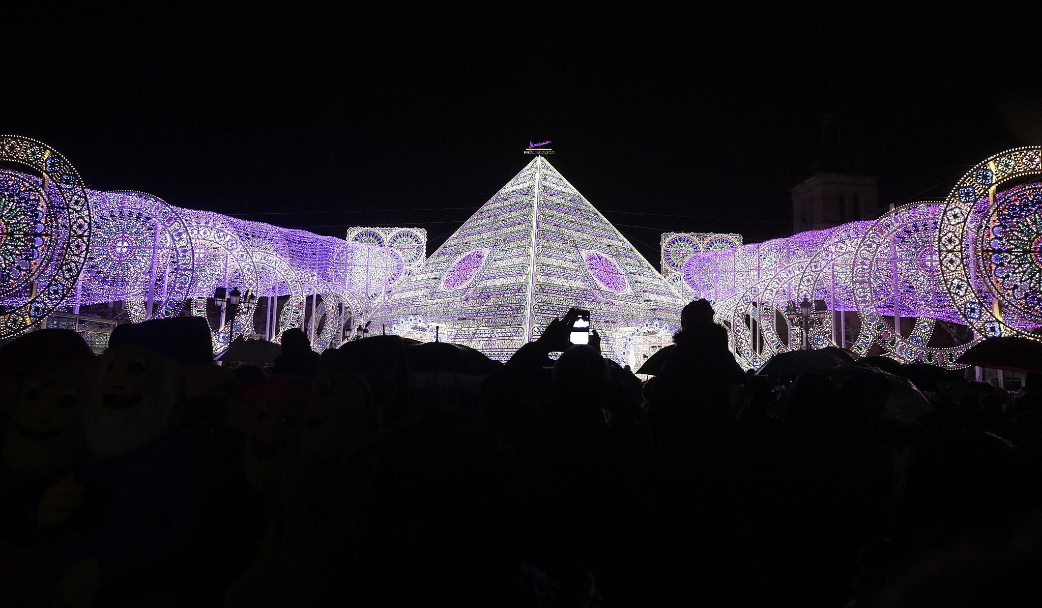 Luces de las Navidades Mágicas de Torrejón de 2018. Flickr