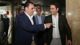 El diputado del PP por León José Miguel González Robles y el secretario general del Partido Popular Teodoro García Egea. Europa Press