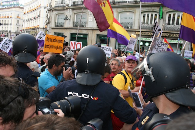 “Si Felipe es el Rey de todos los españoles, ¿por qué no nos dejan explicarnos? Tenemos un Estado policial”