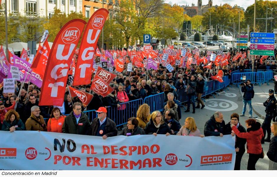 Concentracion en Madrid de UGT reclamando la protección de los trabajadores en caso de enfermedad. UGT