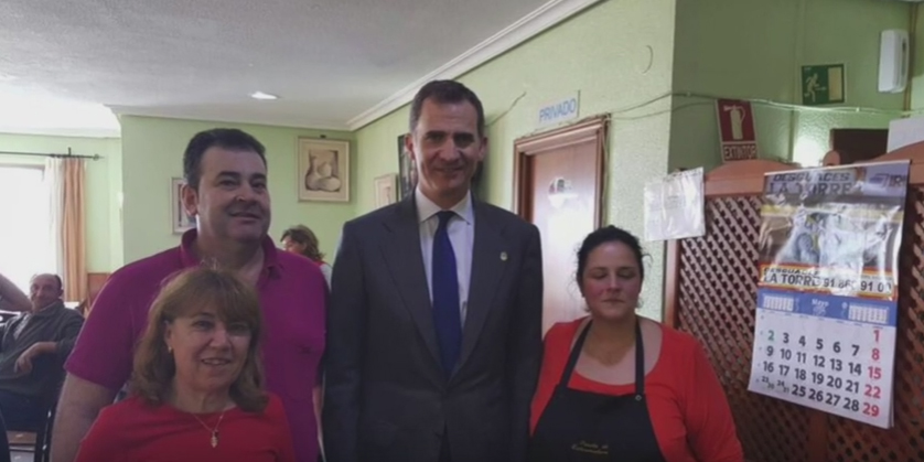 Felipe VI en el restaurante Puerta de Extremadura.