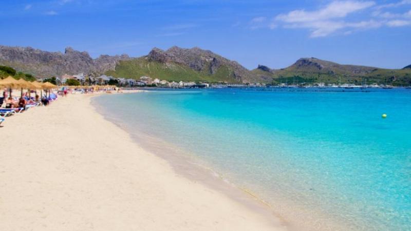 Playa de Pollença. Fuente: Web Pollensa.com