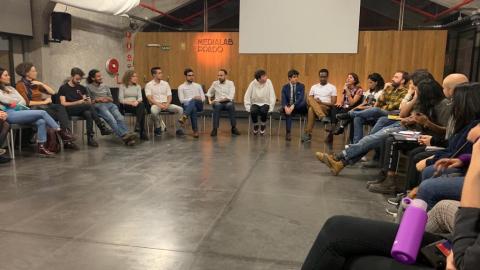 Jóvenes y no tan jóvenes aprovechan la oportunidad de la COP 25 para dialogar