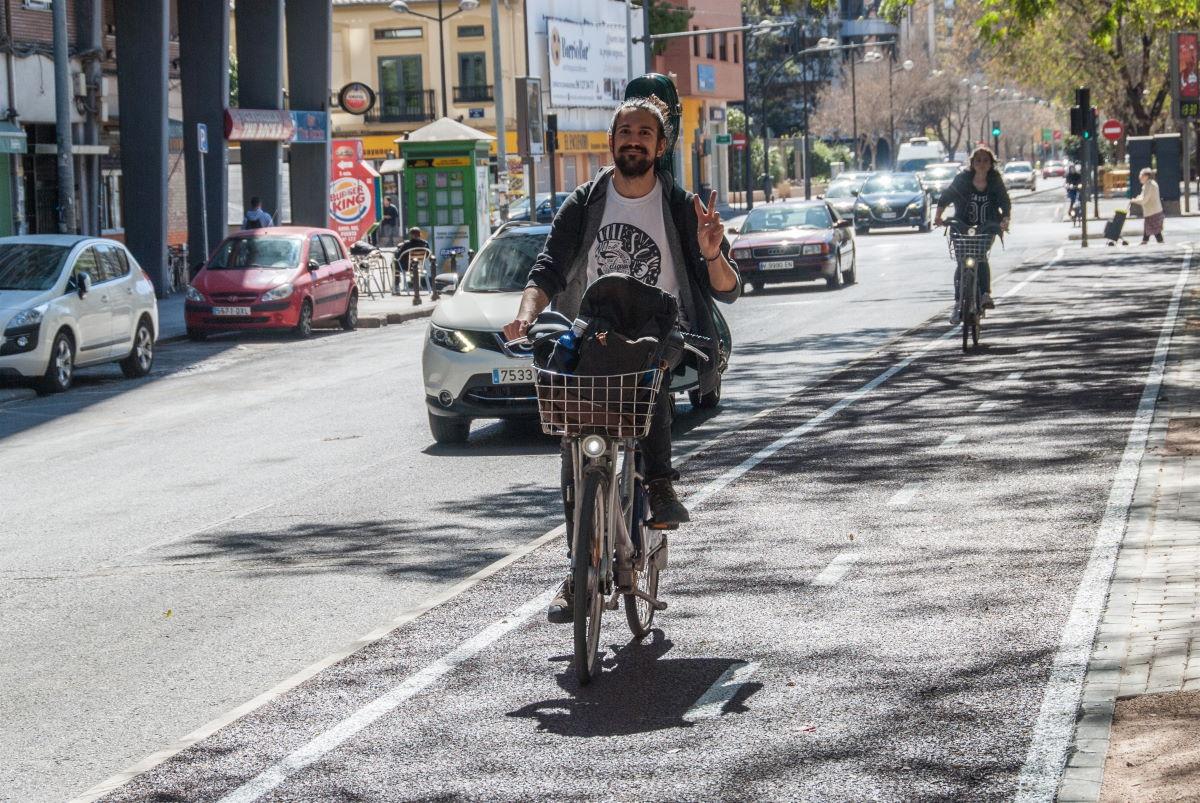 Imagen de archivo de un carril bici en Valencia (Europa Press)