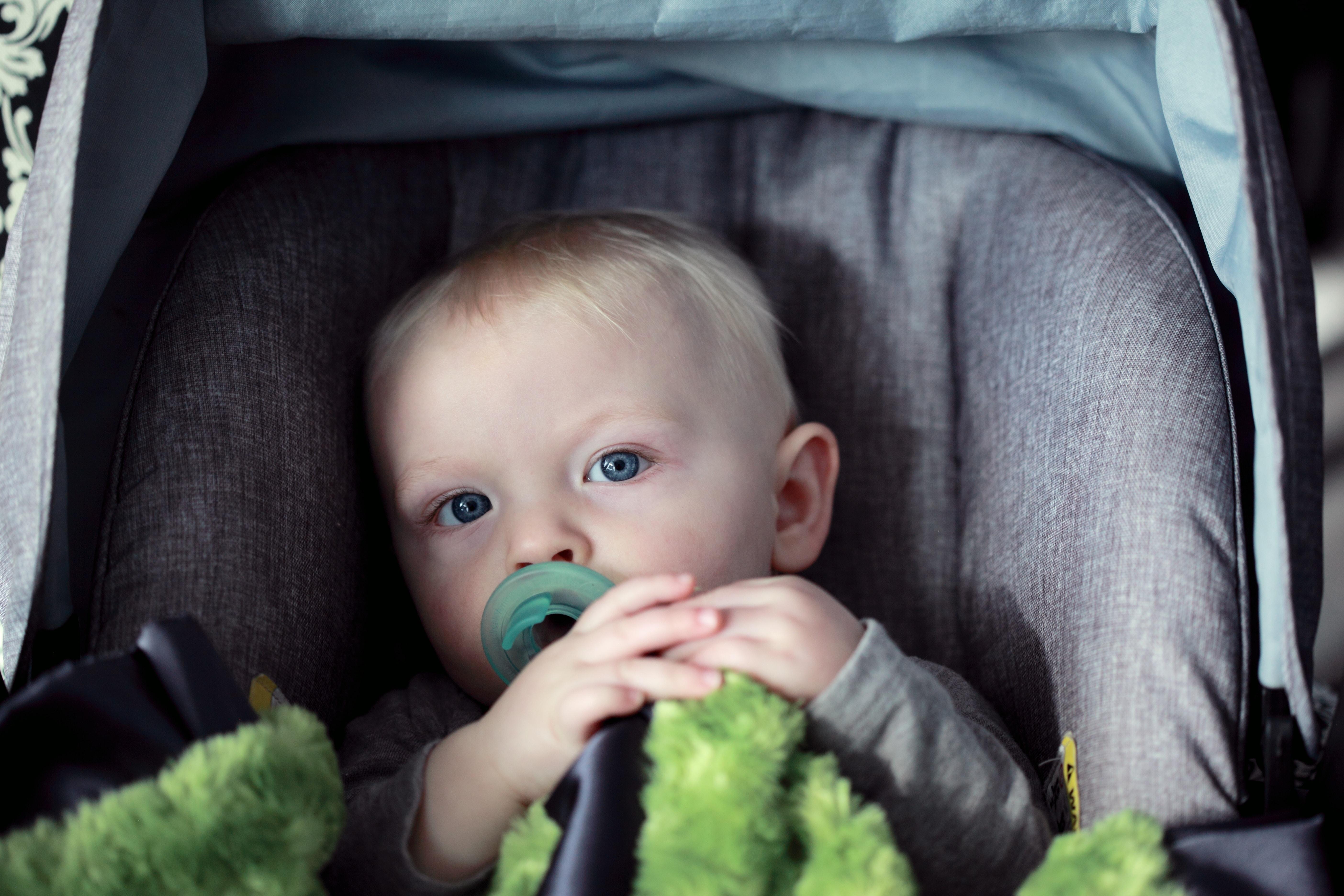 Silla de coche para bebés. Unsplash