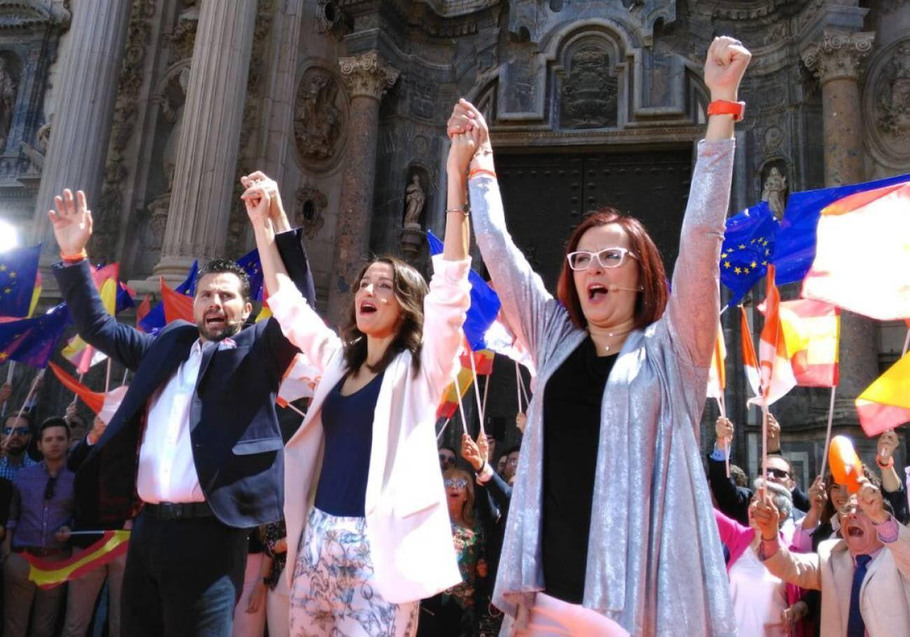 Isabel Franco junto a Inés Arrimadas en un acto en Murcia 