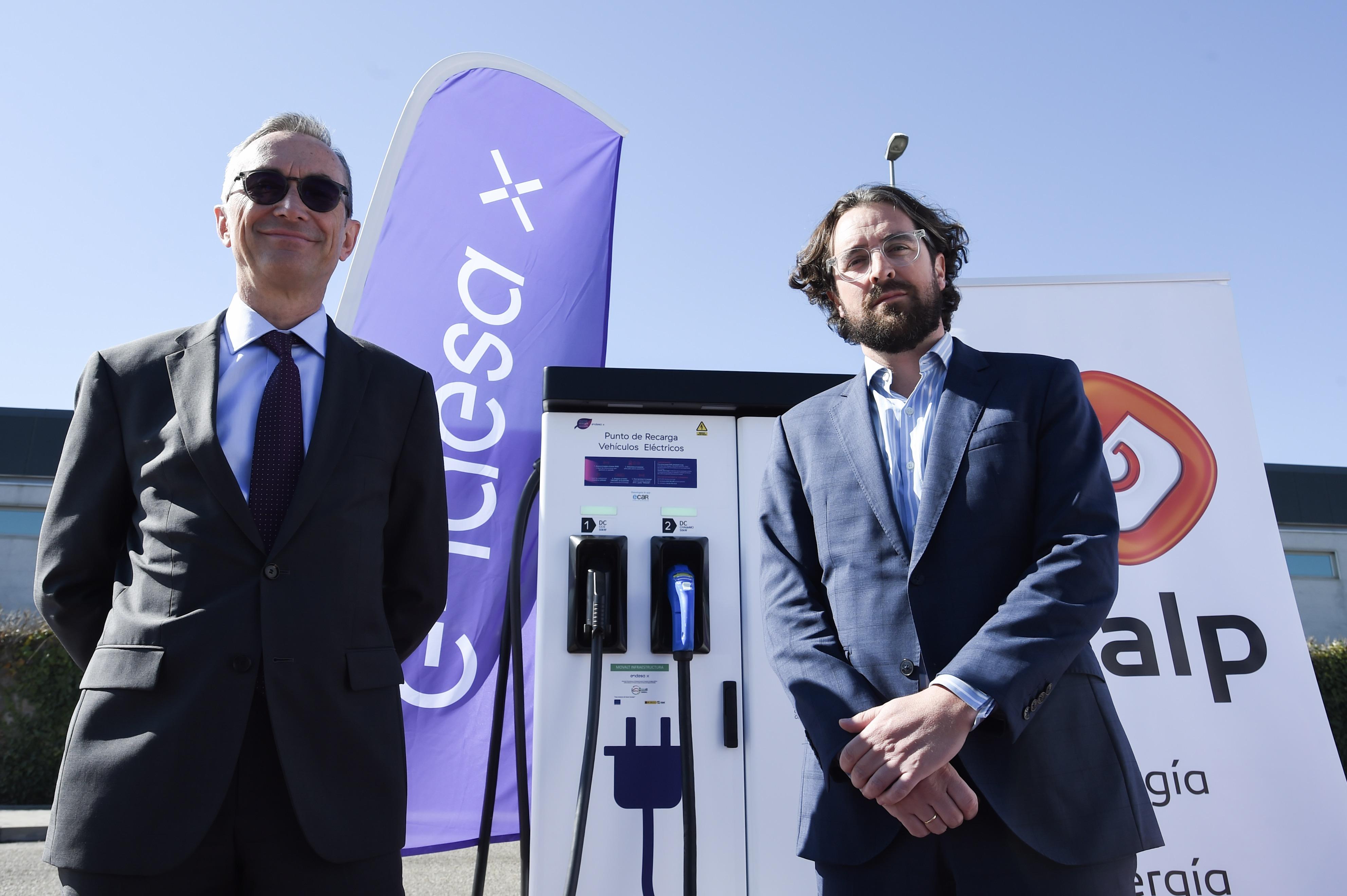 Endesa X y Consum se unen para la recarga de coches eléctricos