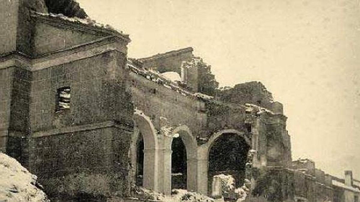 Calles de Zafarraya en 1884 tras el terremoto.