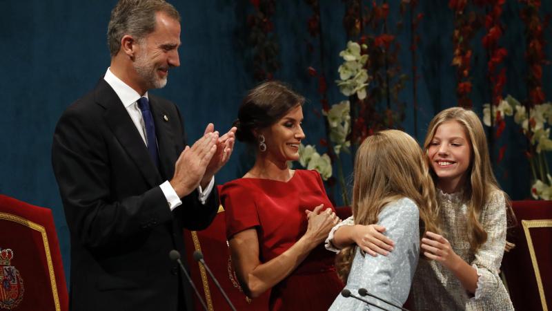 Reyes, princesa e infanta en los Premios Princesa de Asturias. © Casa de S.M. el Rey