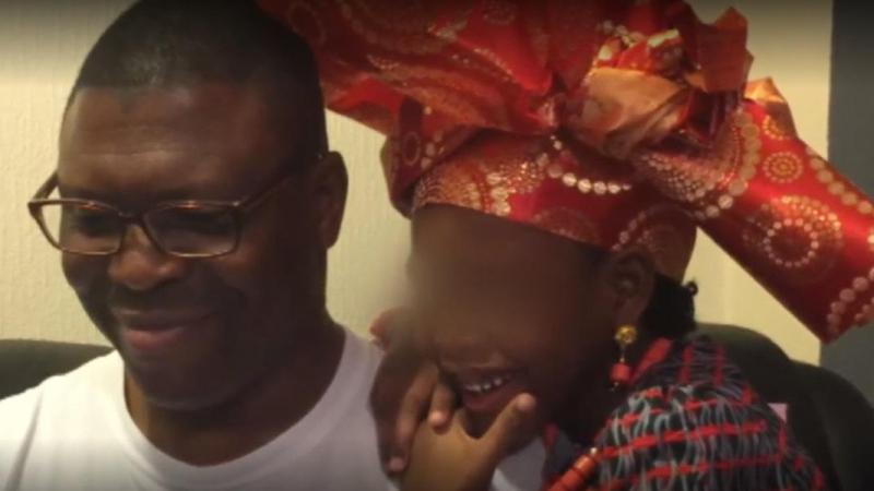 El pastor Gabriel, fallecido en la piscina de Mijas, y su esposa, Olubunmi. Fuente Telecinco El pastor Gabriel, fallecido en la piscina de Mijas, y su esposa, Olubunmi. Fuente Telecinco