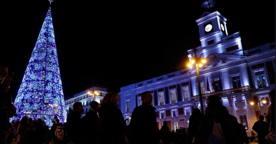 La Puerta del Sol y árbol navideño. Fuente; Telemadrid