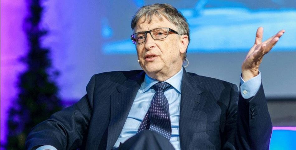 Bill Gates (Seattle, 1955) El cofundador de Microsoft, William Henry Gate,  ha aumentado su riqueza en 23.100 millones de euros con un patrimonio de 113.500 millones. Gates, que estudió en Harvard, tiene un 1% de Microsoft y el resto d