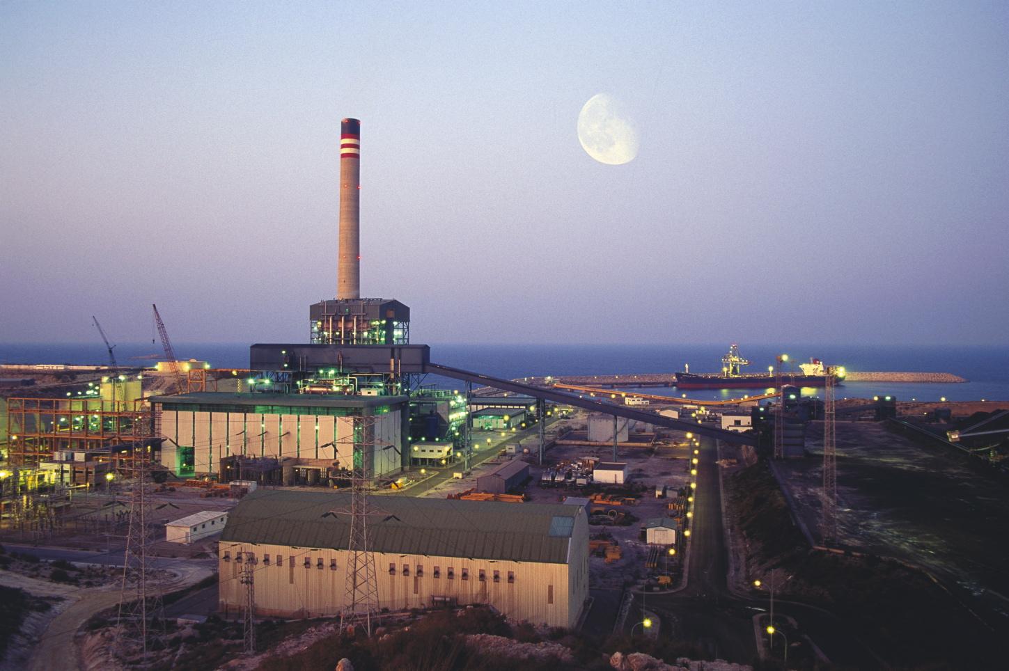 Central térmica de Endesa en Carboneras (Almería) 