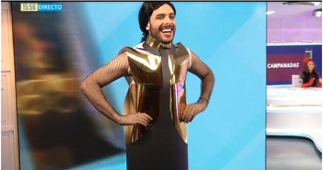 Germán González decidió hacer una parodia al vestido de Pedroche Germán González decidió hacer una parodia al vestido de Pedroche