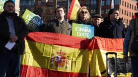 Concentración convocada por Vox impulsada por la plataforma 'España Existe' con el lema 'Por un Gobierno que respete la Constitución y la soberanía'. EuropaPress
