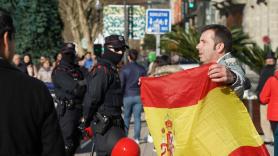 Concentración convocada por Vox impulsada por la plataforma 'España Existe' con el lema 'Por un Gobierno que respete la Constitución y la soberanía'. EP
