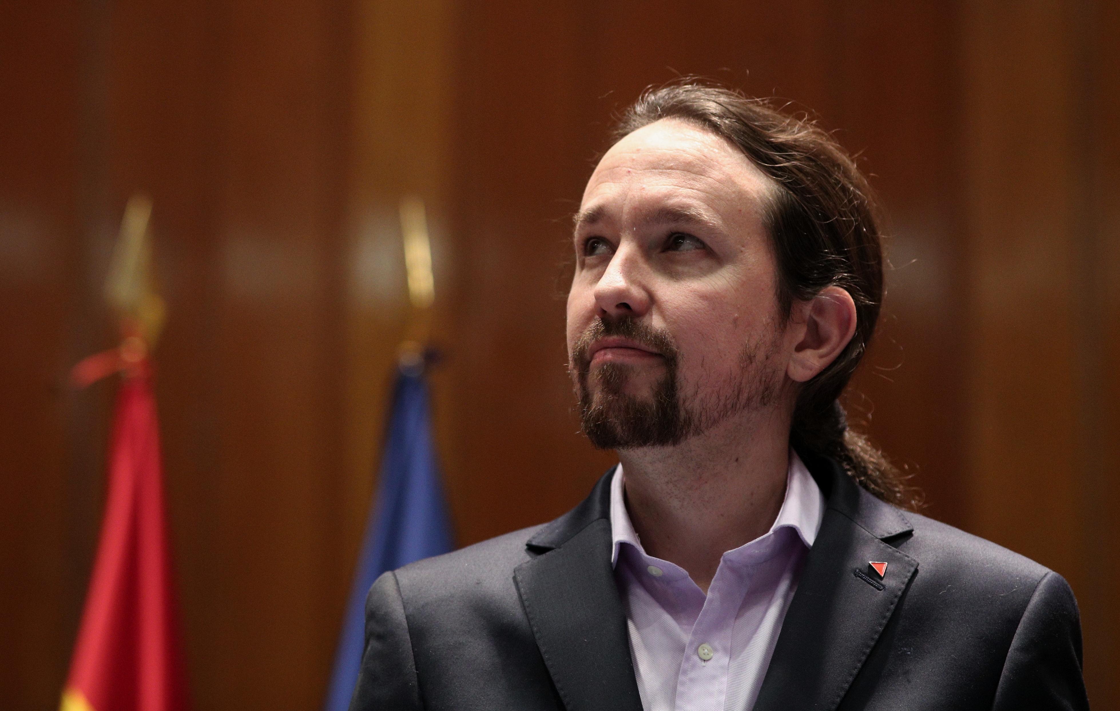 EuropaPress 2588705  El vicepresidente de Derechos Sociales y Agenda 2030 para el Gobierno de coalición de PSOE y Unidas Podemos en la XIV Legislatura Pablo Iglesias tras la toma de posesión de su cargo en la sede 