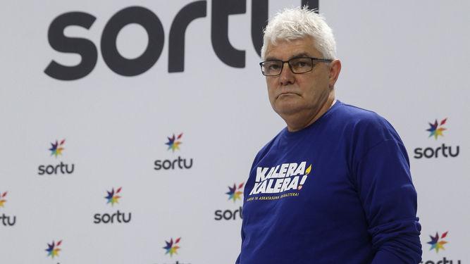 El expreso de ETA Antton López Ruiz Kubati con una camiseta de Kalera Kalera
