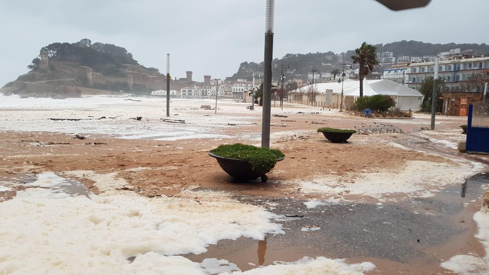 Inundaciones en Tossa de Mar (Girona) por el temporal 'Gloria'