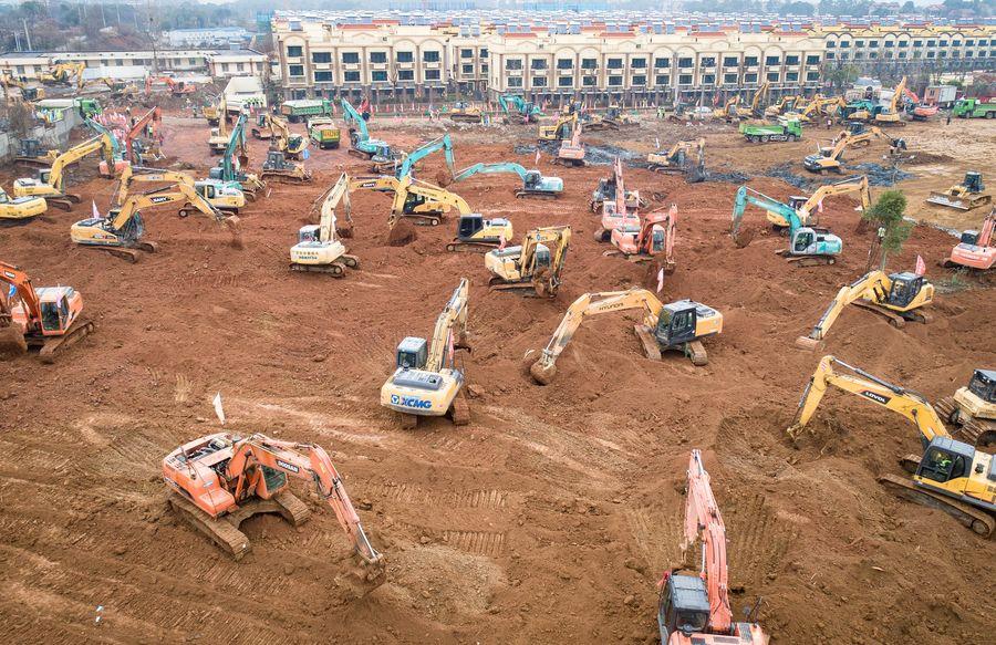 Obras del macrohospital en Wuhan (China). XINHUA NEWS